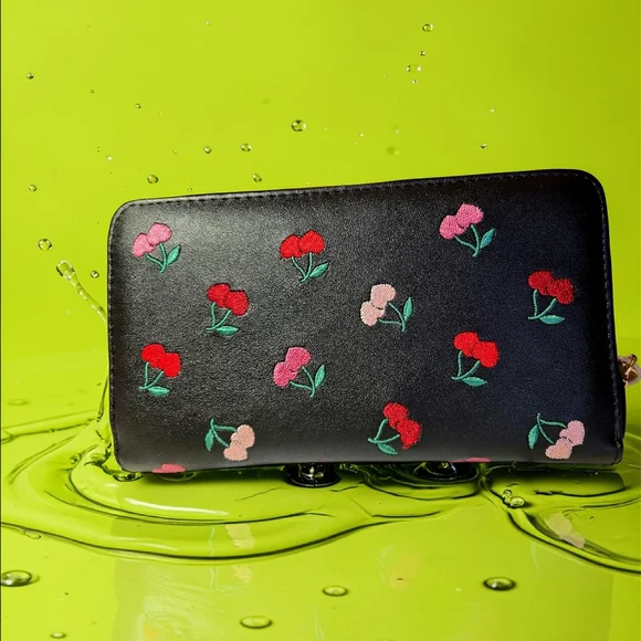 NEW Betsey Johnson Black & Cherries Embroidered Wallet Wristlet Zip Around NWT - Picture 2 of 7